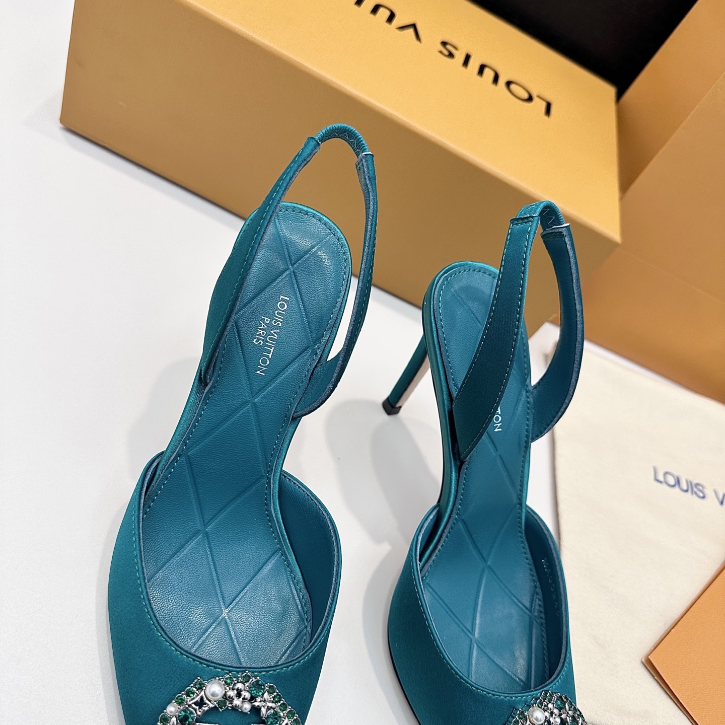 Women's high heels